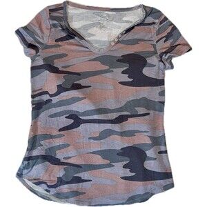 Maurices 24/7 Women’s Camo Camouflage Burnwash Wanderlust Tee Size S
